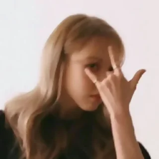 Sticker from 📍; (moonbyul))៚ &@martinasuuu