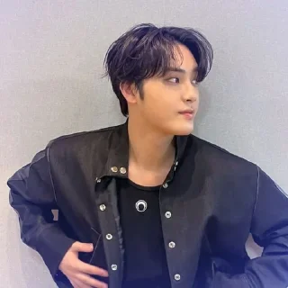 Sticker from Haknyeon @l_lullaby