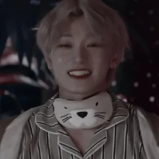 Sticker from †𝑺𝒂𝒏†:: @gdzpohimii