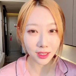 🧴 emoji 🧴 >> handong @FNTMSTCKS Telegram sticker 15 of 30