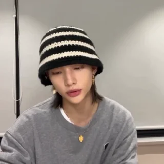 🗯 emoji HYUNJIN by @H7LPSKZ Telegram sticker 7 of 30