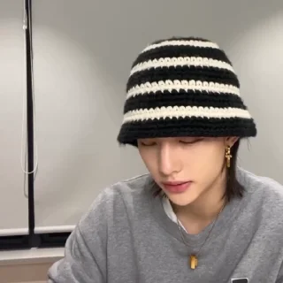 🗯 emoji HYUNJIN by @H7LPSKZ Telegram sticker 16 of 30