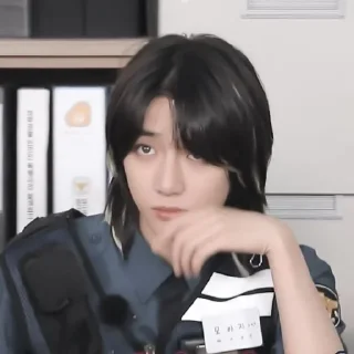 🥠 emoji 🫐Beomgyu:: @moonlightflowers Telegram sticker 6 of 30