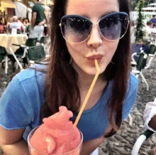 🍹 emoji Ланочка дель рей Telegram sticker 6 of 78