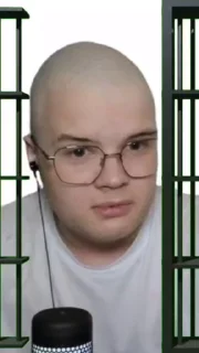 Sticker from Та это не я