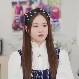 🦢 emoji ;Soojin " Lee Soojin ›by @saoxined Telegram sticker 17 of 30