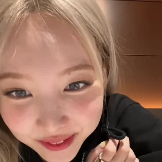 🍩 emoji Nayeon @vinihelpi Telegram sticker 19 of 30