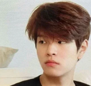 😕 emoji булочка с 3рачей Telegram sticker 9 of 107