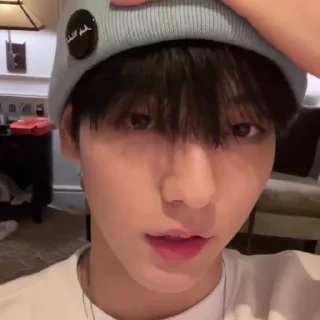 🪫 emoji soobin fr @txth1lp Telegram sticker 10 of 45