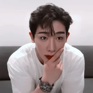 Sticker from あ 𝘮𝘰𝘰𝘥 𝘸𝘰𝘯𝘩𝘰 :; by @seduiisantee