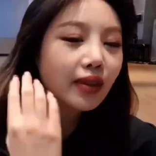 🎶 emoji soojin by @karm4st Telegram sticker 8 of 30