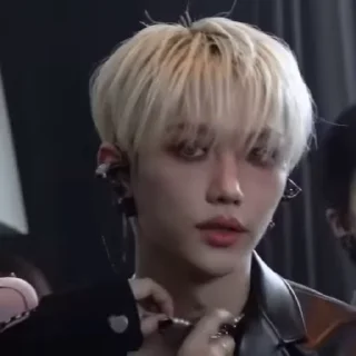 🏹 emoji @Anzojeongin Феликс Telegram sticker 6 of 64