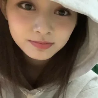 Sticker from tzuyu! ~