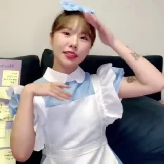 Sticker from wheein by @gid2y