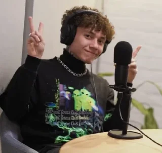 ✌ emoji глебушка тдд Telegram sticker 13 of 31