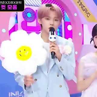 Sticker from inkigayo boy @y30nch