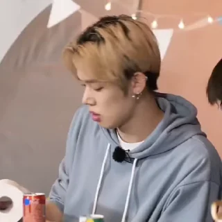 🥞 emoji !¡Yeonjun by @rokkihelp Telegram sticker 15 of 29