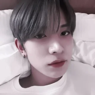 🌟 emoji lee heeseung @kiiemyn Telegram sticker 15 of 21