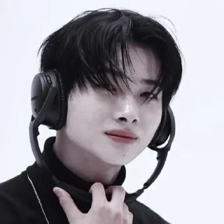 📎 emoji @fromniki — eiphniki [🧷] Telegram sticker 20 of 46