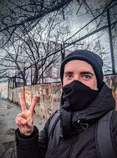 ✌ emoji у меня есть деньги Telegram sticker 19 of 38