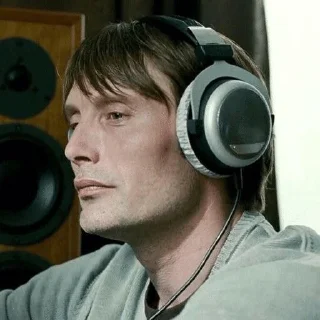 🎧 emoji Mads Mikkelsen🎀 Telegram sticker 19 of 91