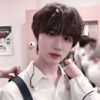 Sticker from #beomgyu horny «🥨 by @lumicore_present