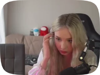 🌟 emoji денис и ариша @mazlloveff Telegram sticker 18 of 25