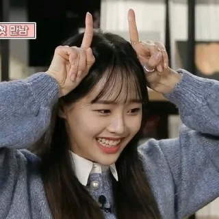 🦋 emoji Chuu loona @stickers_jih Telegram sticker 8 of 34