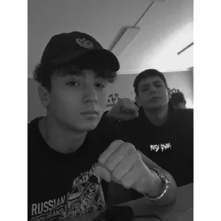 💪 emoji Братья💪🏼 Telegram sticker 18 of 30