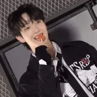 🌟 emoji Сумин и Ечан Telegram sticker 18 of 21