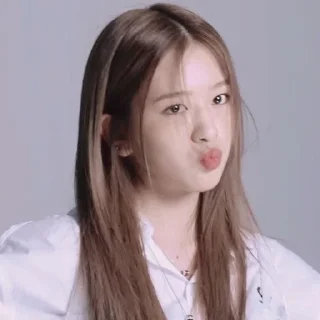 🌟 emoji yujin mood!¡by @virtt_helpp Telegram sticker 20 of 48