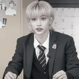 📷 emoji 𖥻 felix : 📷 : @lumicore_present Telegram sticker 16 of 40
