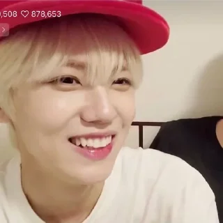 Sticker from seongminni~eee