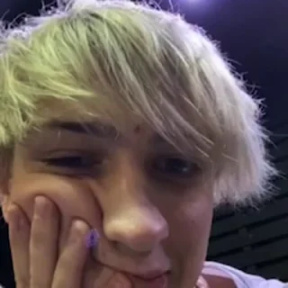 😔 шайни :; @lilmuurr @lilmuurkka, стікер Telegram 13 з 41