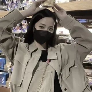🍫 emoji @ronnihp — jisoo [ 🍫 ] Telegram sticker 9 of 97