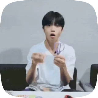 Sticker from kpoppi