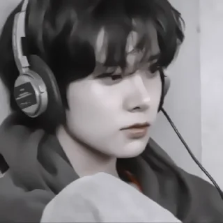 🎂 emoji #𝐇𝐁𝐃: 𝗁𝖾𝖾𝗌𝖾𝗎𝗇𝗀 🎂 ;: by @paradismaudit Telegram sticker 12 of 50