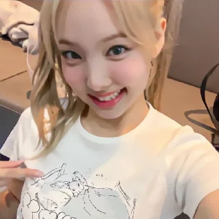 Sticker from ` nayeon - @miffuco !!