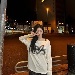 🩶 emoji Chaeryeong вбс @mum_yuqi00 Telegram sticker 15 of 60