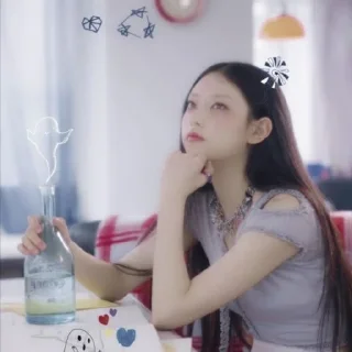🎫 emoji : Haerin : Telegram sticker 20 of 53