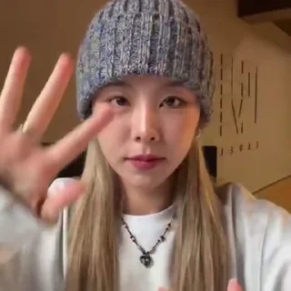 Sticker from wheein @tkachhelp