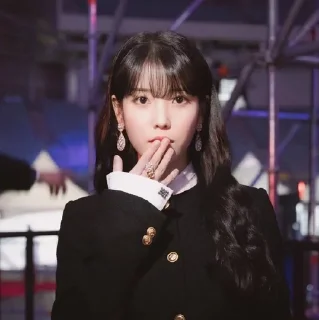 😗 emoji 🌷IU🌷 Telegram sticker 19 of 66