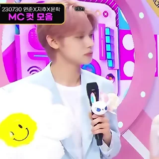 Sticker from inkigayo boy @y30nch