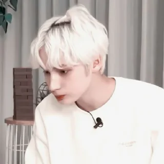 Sticker from あ;  .⃗  𝗄𝖺𝗂◞ˇ,  @help_jennsoo