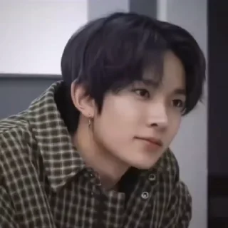 🤍 emoji Нарратор Бог Telegram sticker 6 of 40