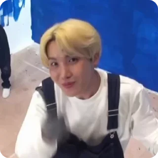 😘 🥰, sticker Telegram 20 sur 50