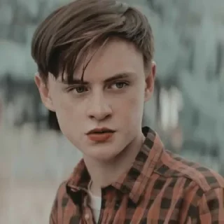 ❤️ emoji Джейден Мартелл Telegram sticker 18 of 30