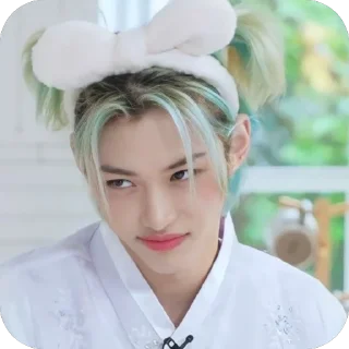 🙃 emoji Skz💘 by:Stray_kids_stay_ot8 Telegram sticker 10 of 58