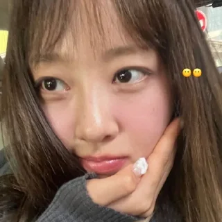 🌟 emoji yves >.< @BeLikeYves Telegram sticker 20 of 25