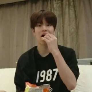 🍙 emoji 𖥻Kim Seungmin ֶ⭑ࣶࣸ @suthli Telegram sticker 23 of 70